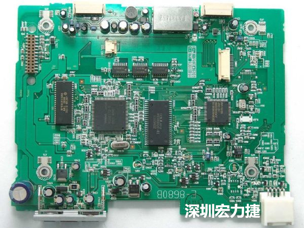 大面積PCB若電子元器件數(shù)量多、重量較重，板材強(qiáng)度不夠時(shí)容易產(chǎn)生PCB中央部凹陷問(wèn)題。