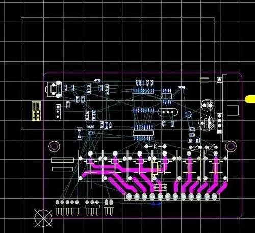 PCB設(shè)計中的標(biāo)準(zhǔn)化網(wǎng)格（Grid）是實(shí)現(xiàn)PCB圖形設(shè)計規(guī)范化和合理化的基礎(chǔ)，也是實(shí)現(xiàn)PCB的高可靠性和加工的經(jīng)濟(jì)性的前提。