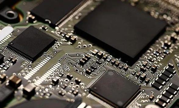 PCBA加工貼片元器件與插件元器件的區(qū)別在哪？